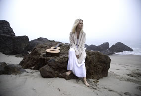 Shelby Lynne